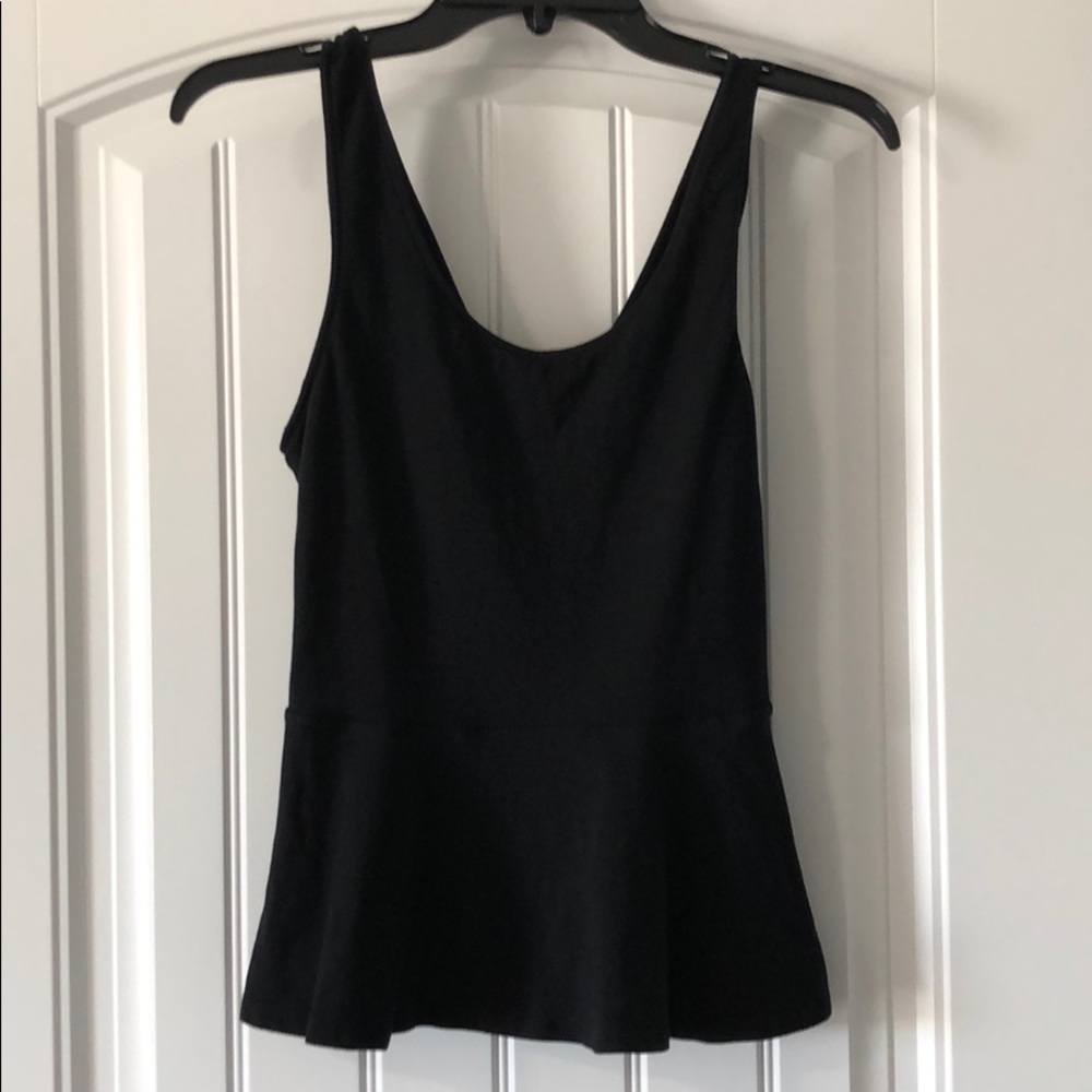 Express black women’s tank small